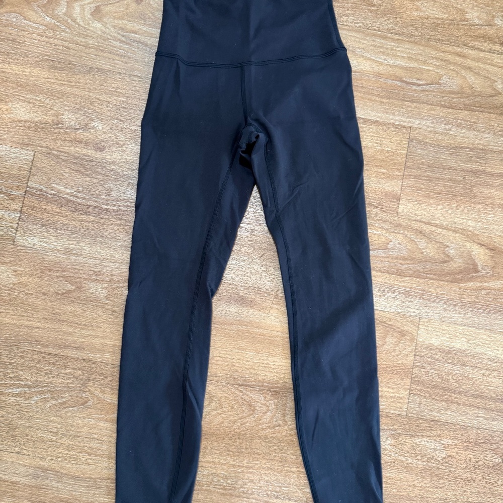 Lululemon black leggings